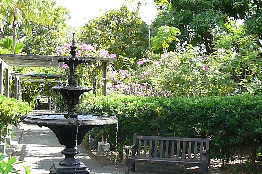 J.R. O'Neal Botanic Gardens image