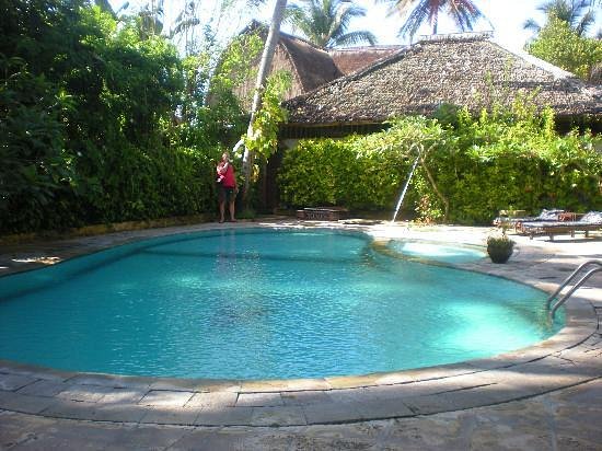 ANOM BEACH INN BUNGALOWS - Prices & Hotel Reviews (Bali/Candidasa