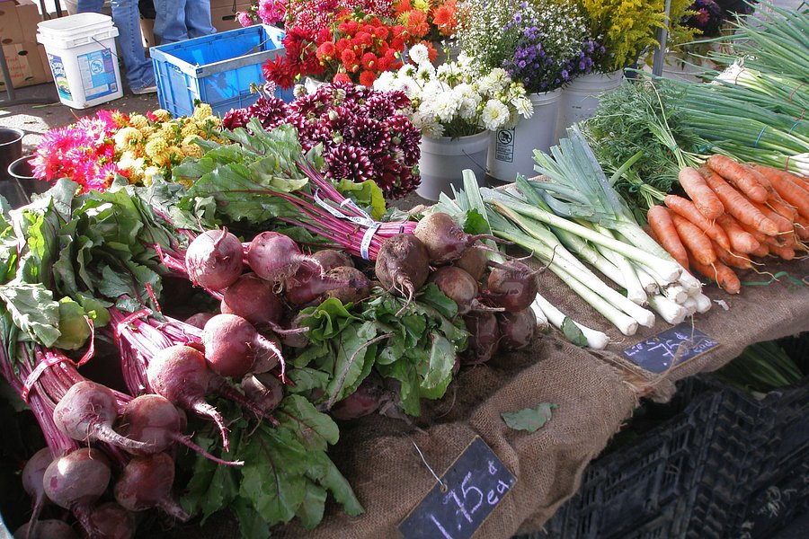 Oregon City Farmers Market image