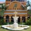 Whiterock Beach Hotel And Waterpark, hotel in Luzon