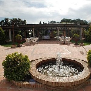 Terrace and the fountains