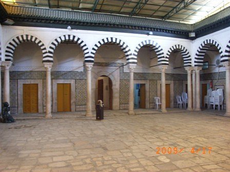 Former Islamic Schools image