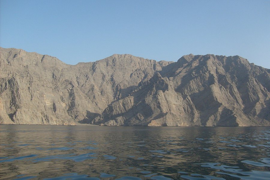 Oman Fjords image