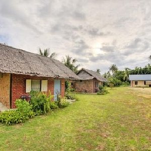 Sawangan Beach Lodge