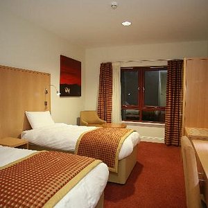 Lodge motel twin room