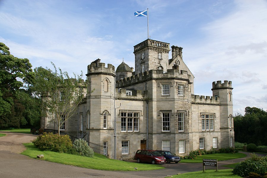 Winton Castle image