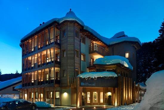 DV CHALET BOUTIQUE HOTEL & SPA - Updated 2022 Prices & Reviews (Madonna Di Campiglio, Italy)