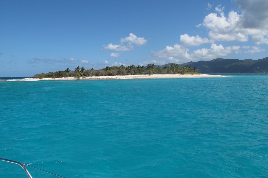 Sandy Cay image