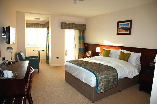 Strandhill Lodge and Suites Hotel, hotel em Sligo