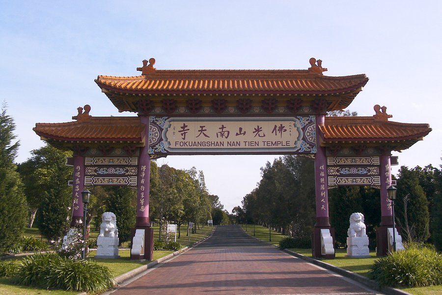 Nan Tien Temple image
