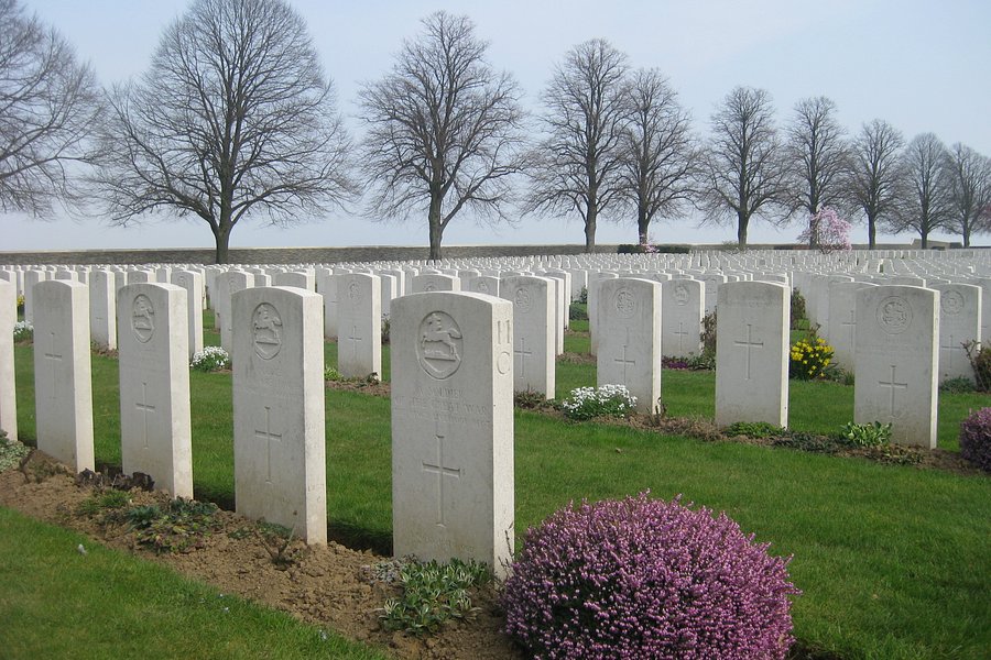 Terres de Memoire Somme Battlefield Tours image