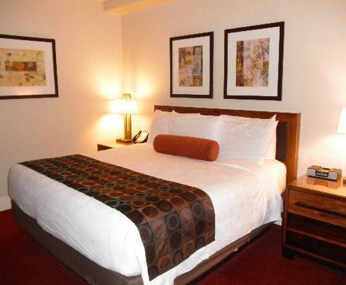 cheap hotels near foxwoods with shuttle