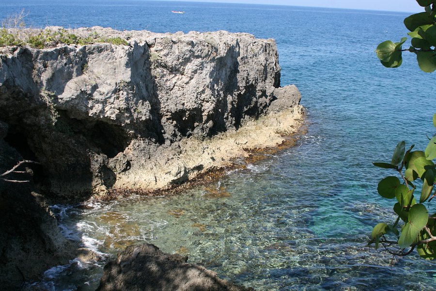 Negril Cliffs image