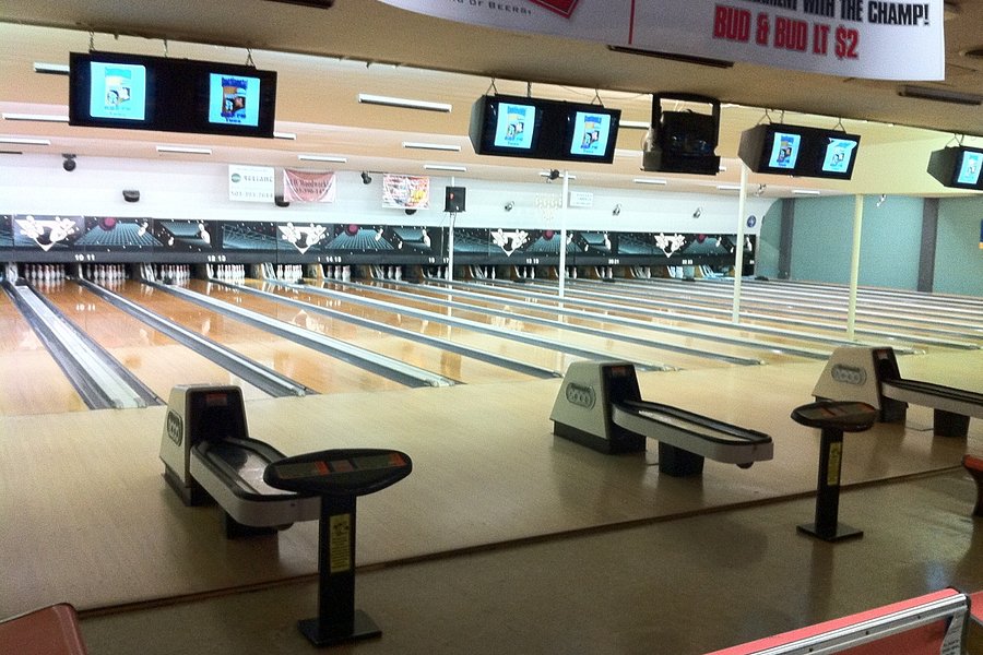 Town and Country Bowling Lanes image