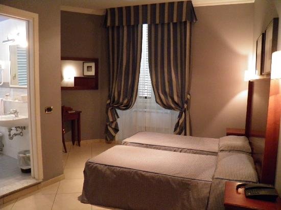 Imagen 4 de Taormina Hotel