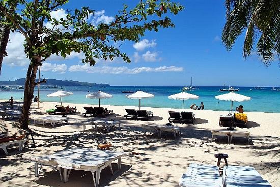 Surfside Boracay Resort &amp; Spa, hotel in Boracay