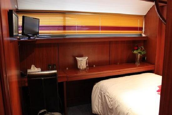 vip paris yacht hotel photos