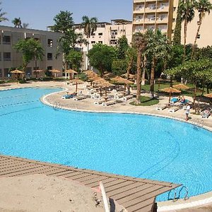 Aracan Eatabe Luxor Hotel in Luxor, image may contain: Hotel, Resort, Pool, Swimming Pool