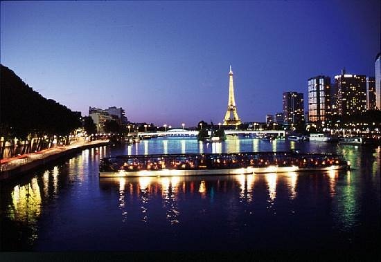 bateaux parisiens seine river cruise reviews