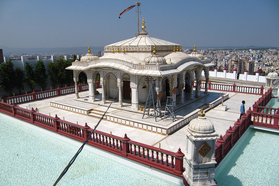 Katraj Jain Temple image