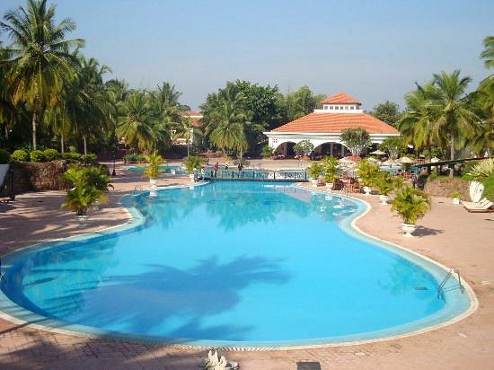 Golden Palms Hotel &amp; Spa, hotel in Bengaluru