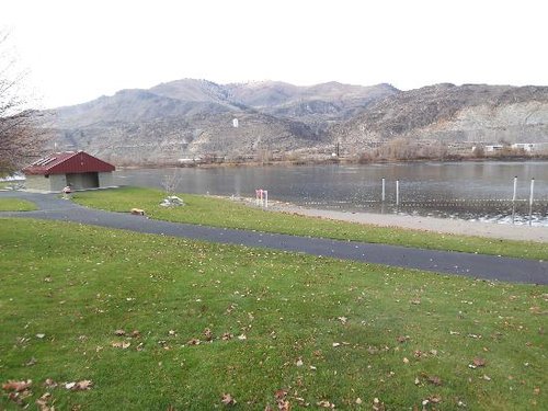 Chelan review images