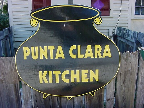 Punta Clara Kitchen image