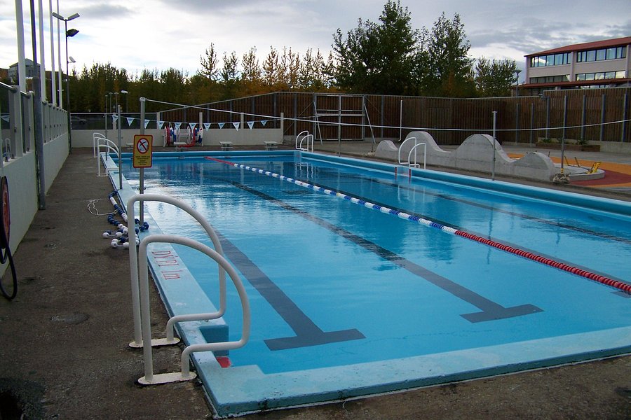Varmarlaug Swimming Pool image