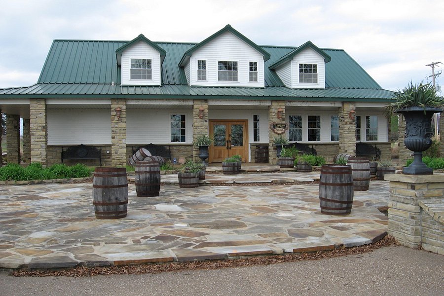 Chateau Aux Arc Winery image