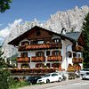 Hotel Natale, khách sạn tại Cortina d&#39;Ampezzo