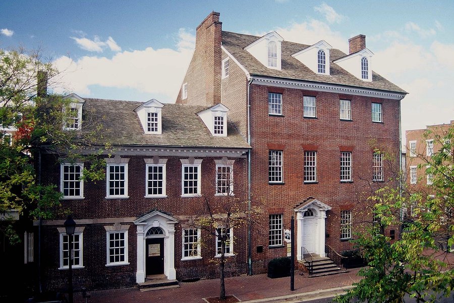 Gadsby's Tavern Museum image