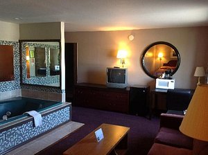 hotels in london ky with jacuzzi