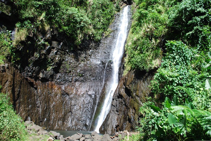 Fautaua Waterfall image