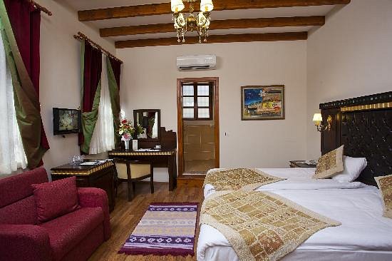 Mediterra Art Hotel, hotel in Antalya