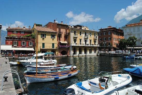 HOTEL TERMINUS - Updated 2023 Prices (Garda, Lake Garda, Italy)