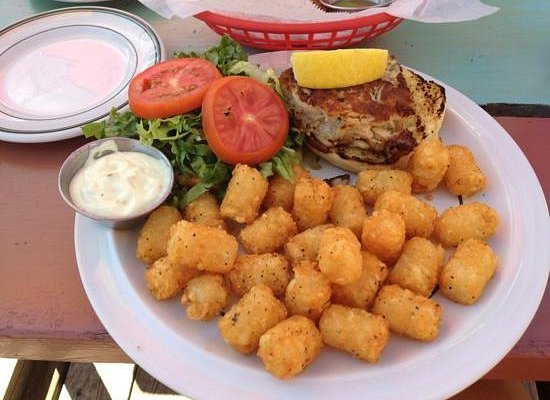 Crab Cake Sandwich With ?w=600&h=400&s=1