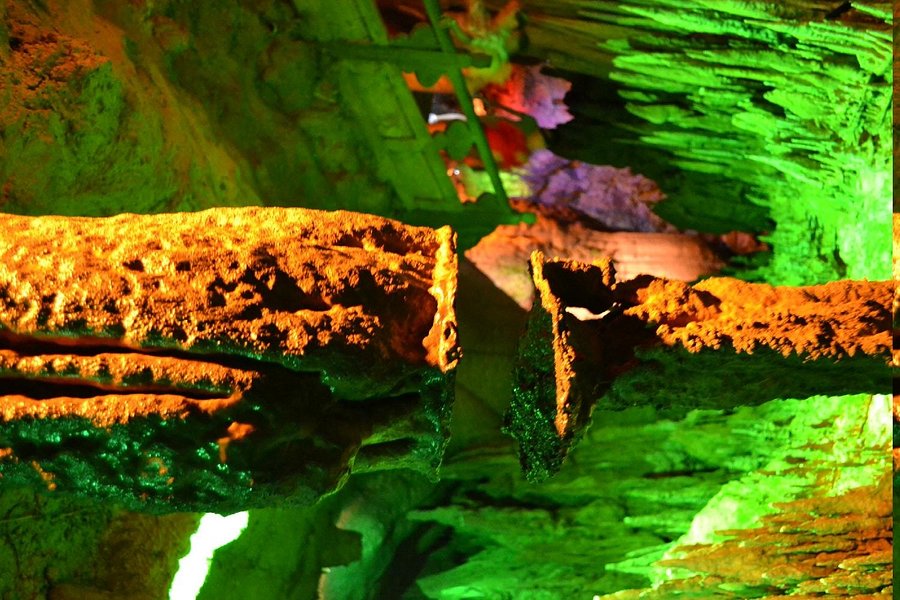 Yellow Dragon Cave image