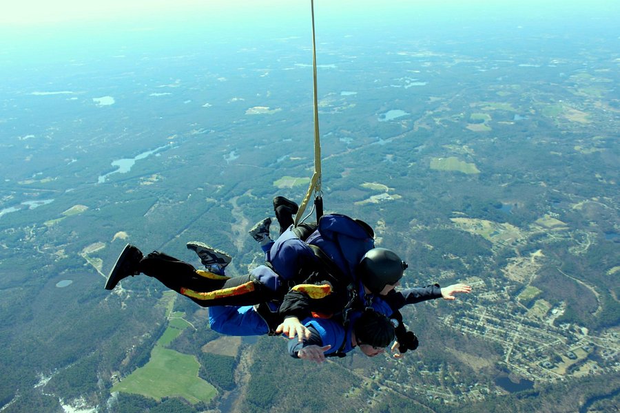 Skydive Pepperell image