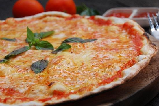 Balbinis – O melhor delivery de Pizza, pastel e porções.