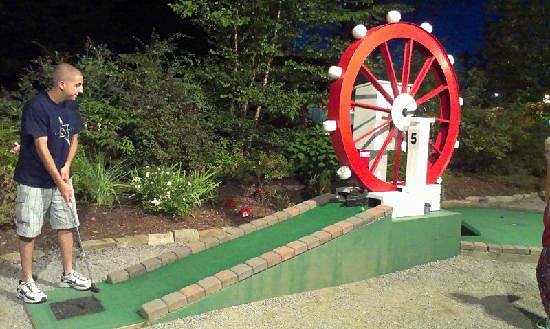 Kniess Miniature Golf (Ross Township) - All You to Know BEFORE You Go