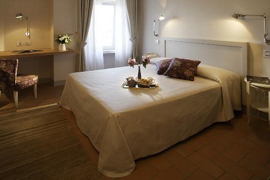 Hotel Sorella Luna, hotel a Assisi