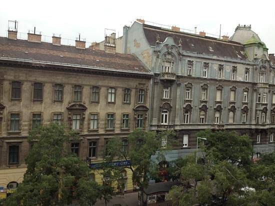 2Night Hostel, hotel em Budapeste