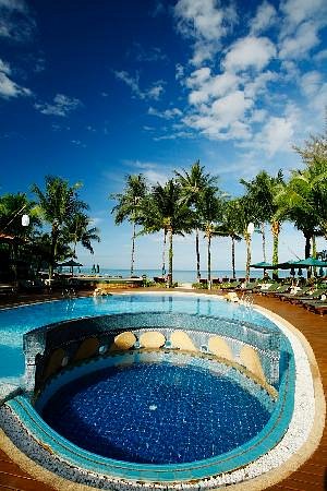 Khao Lak Bayfront Resort, hotell i Phang Nga