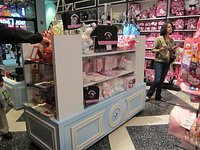 SANRIO - CLOSED - 33 Photos & 80 Reviews - 233 W 42nd St, New York, New York  - Cards & Stationery - Phone Number - Yelp
