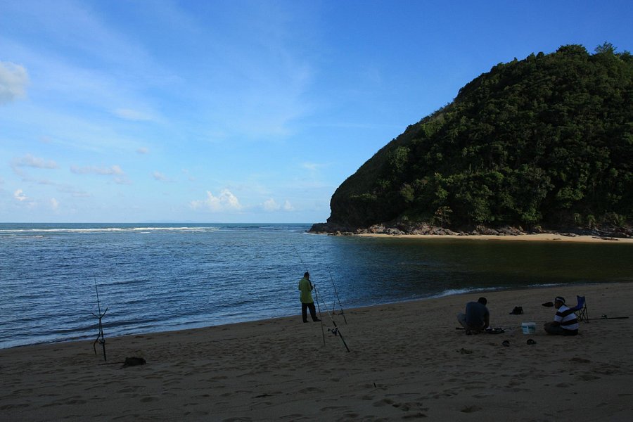 Bukit Kluang Beach image