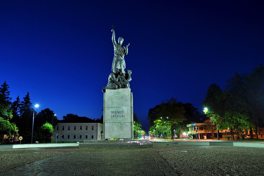 Monument “United for Latvia” image