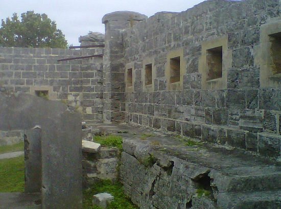Whale Bay Battery image