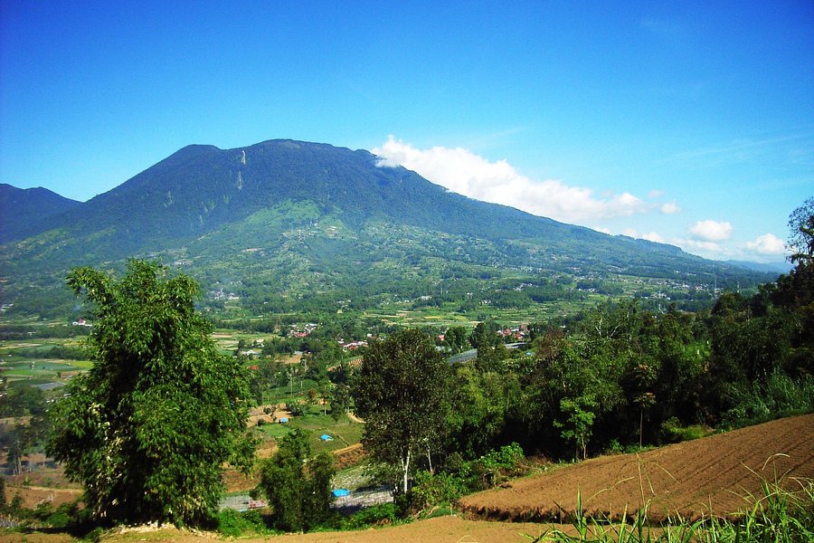 Mount Marapi (Gunung Marapi) image