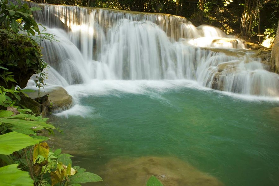 Huay Mae Khamin Waterfalls image