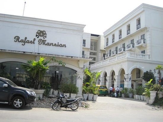 Things To Do in Rafael Hotel and Mansion, Restaurants in Rafael Hotel and Mansion